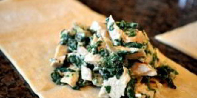 Рецепт слойки с курицей и сыром