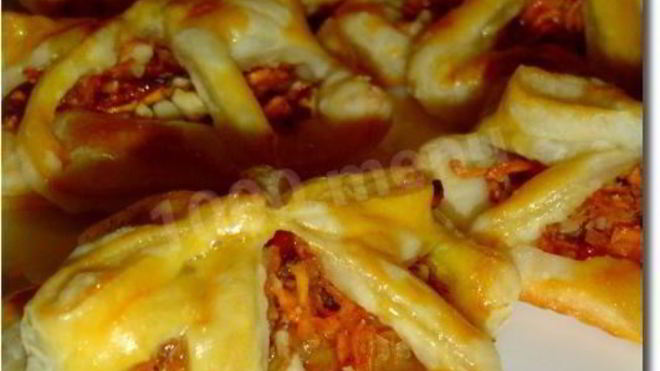 Рецепт Слойки с начинкой из тыквы и орехов