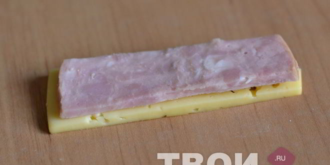 Рецепт слойки с ветчиной и сыром