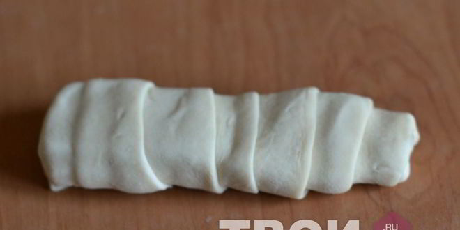 Рецепт слойки с ветчиной и сыром