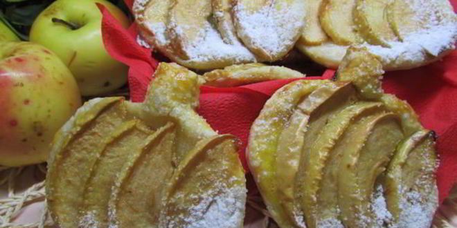 Рецепт слойки с яблоками