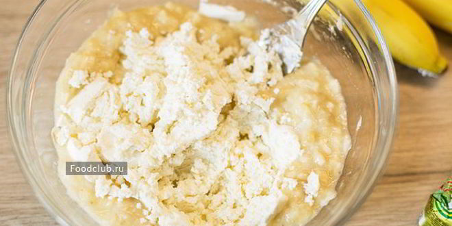 Рецепт банановые сырники с ананасами