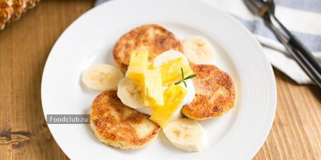 Рецепт банановые сырники с ананасами