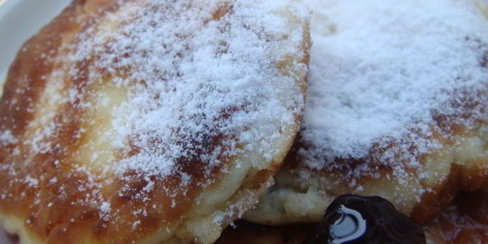 Как приготовить быстрые сырники