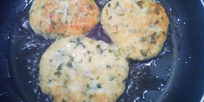 Рецепт чесночные сырники с перчинкой