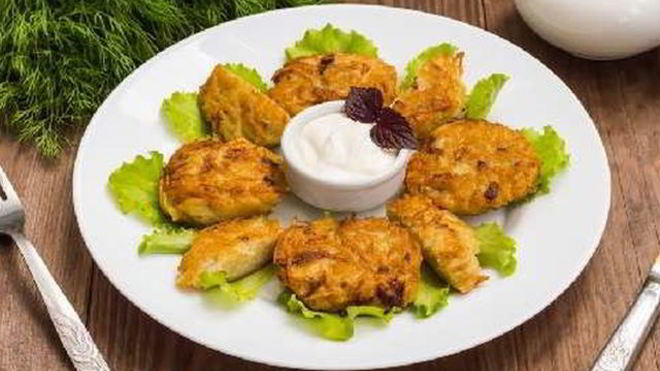 Рецепт Картофельные сырники со сметаной