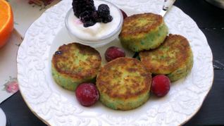 Рецепт Кокосовые сырники в панировочных сухарях