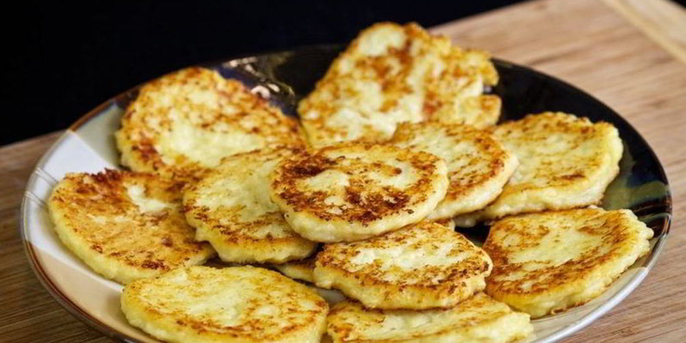 Рецепт сырники диетические из творога с изюмом