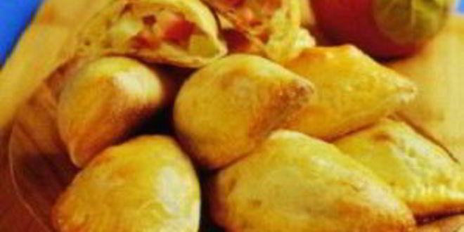 Рецепт сочни с яблоками