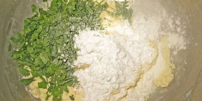 Рецепт соленые сырники с зеленью, запеченные в духовке