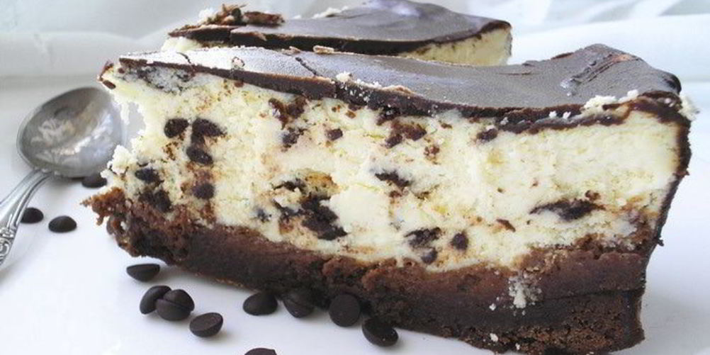 Как приготовить сырник с шоколадными каплями и брауни