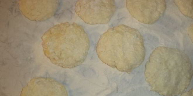 Рецепт сырники под клубничным соусом