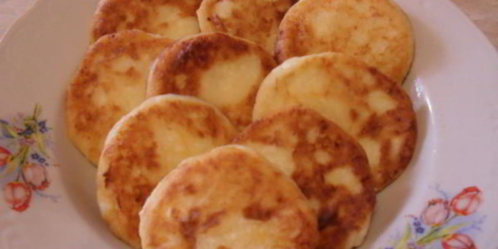 Как приготовить сырники праздничные