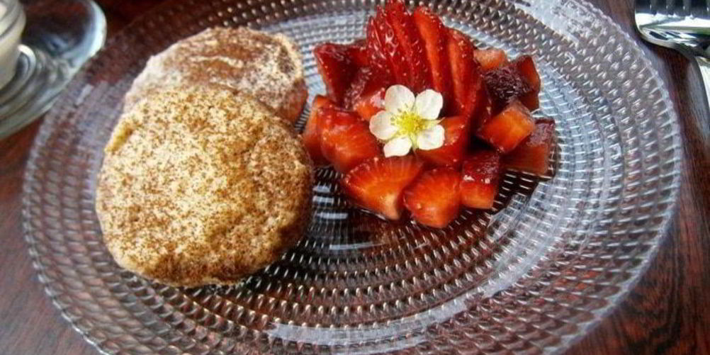 Рецепт сырники с кукурузной мукой, орехами и финиками