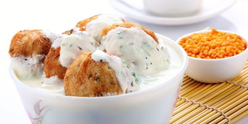 Как приготовить сырники с маково-сметанным соусом