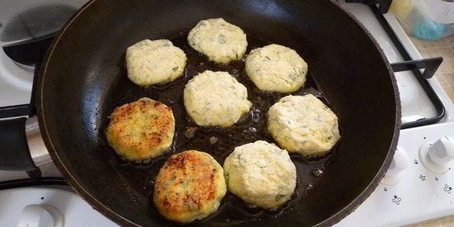 Рецепт сырники с твердым сыром и зеленью