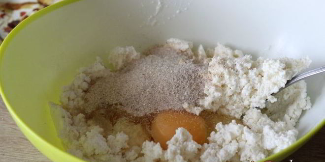 Рецепт сырники с ягодами годжи