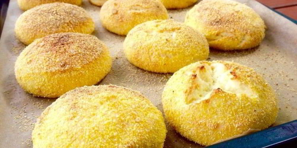 Как приготовить сырники в духовке с кукурузной корочкой