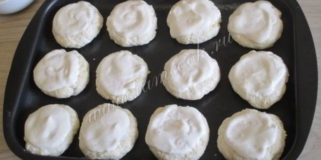 Рецепт сырников в духовке со сметаного