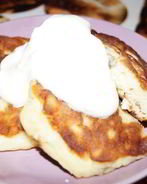 Творожники с изюмом