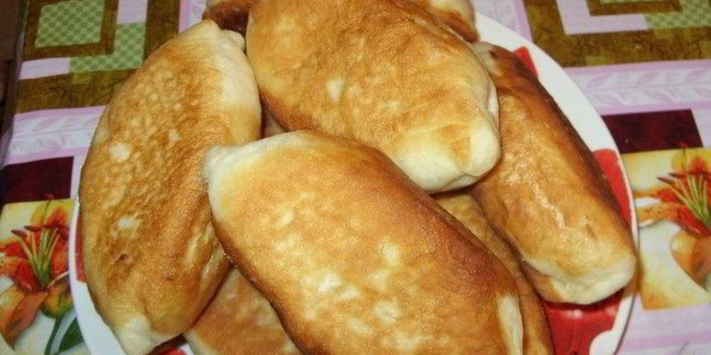 Как приготовить быстрое дрожжевое тесто для пирожков