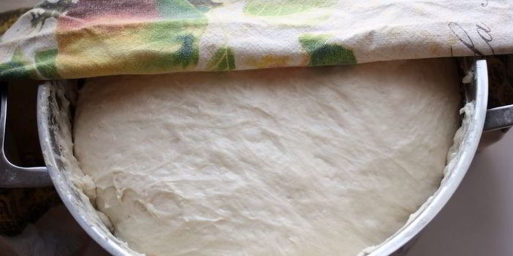 Как приготовить дрожжевое домашнее тесто