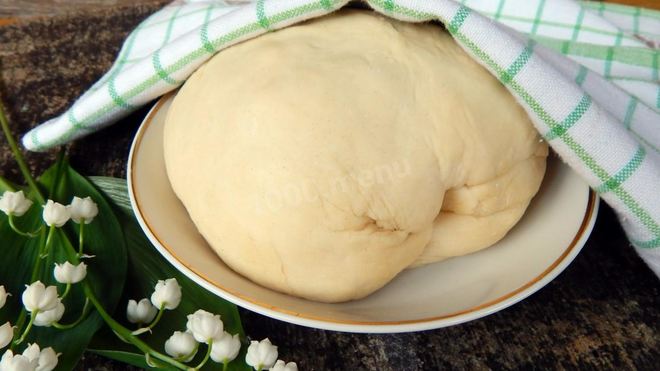 Рецепт Сдобное тесто на кефире для булочек