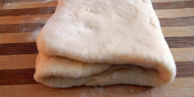 Рецепт слоеное дрожжевое тесто для булочек с сыром