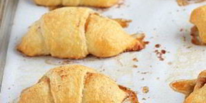 Рецепт выпечка с яблоками из слоеного теста