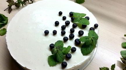 Рецепт Бисквитно-фруктовый торт без выпечки