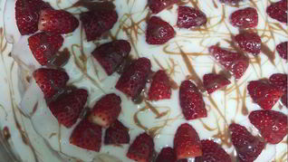 Рецепт тортов с клубникого