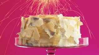 Рецепт Хлопья из белого шоколада с блестками для украшения торта