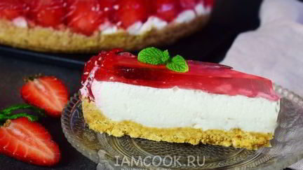 Рецепт Клубничный торт без выпечки