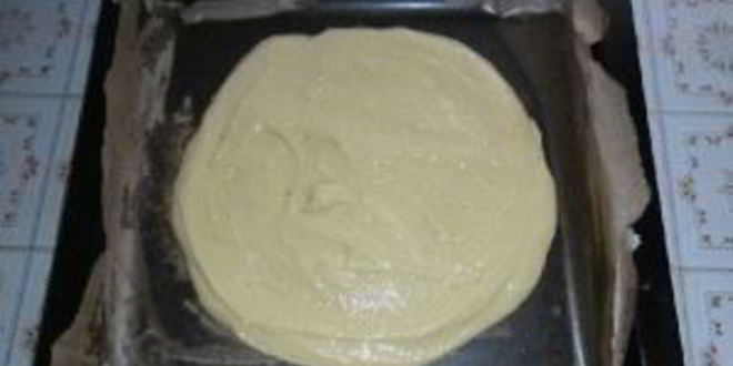 Рецепт легкий и вкусный тортик на кефире