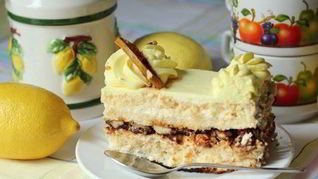 Рецепт Лимонный торт с ореховой прослойкой