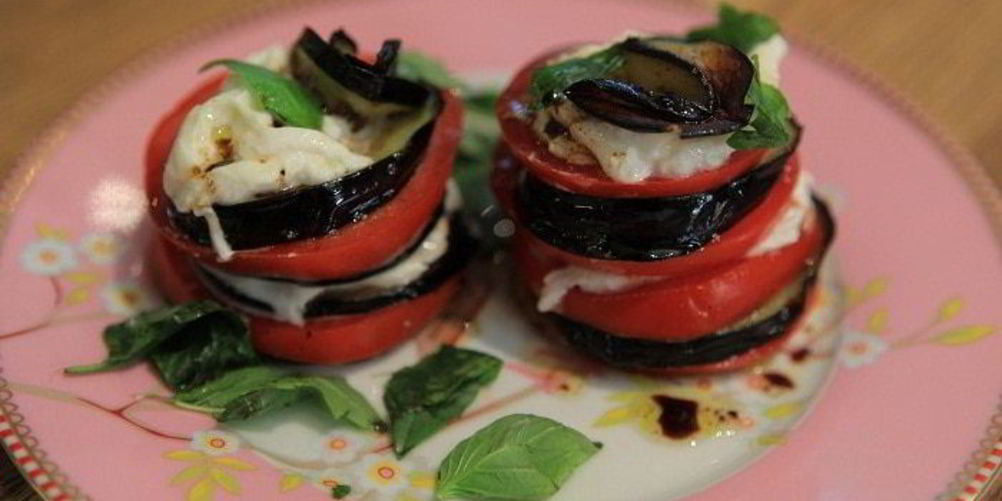 Как приготовить наполеон из овощей и сыра буррата