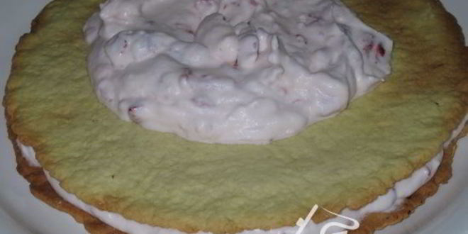 Рецепт песочный торт с клубникой