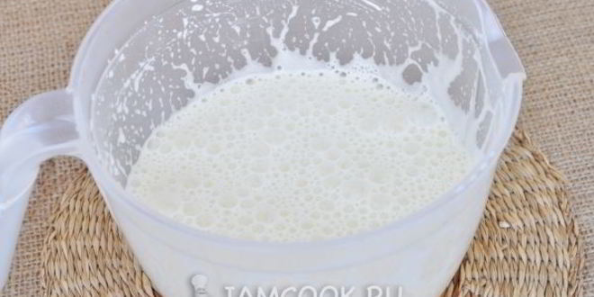 Рецепт торт бисквитный с клюквой и яблоком клубничка