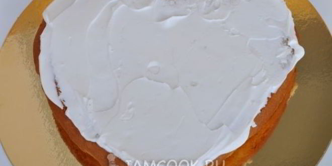 Рецепт торт бисквитный с клюквой и яблоком клубничка