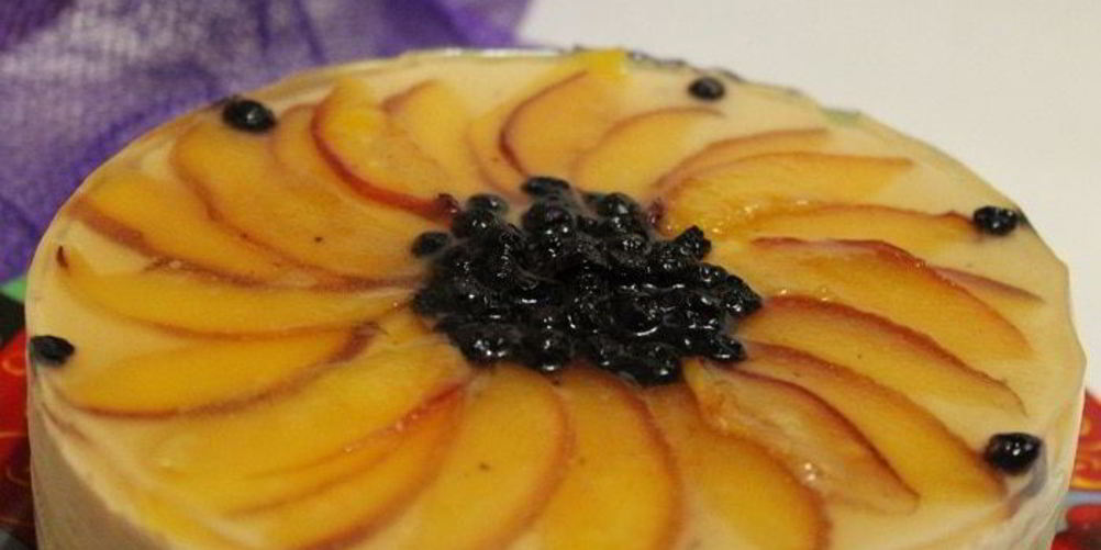 Как приготовить торт чернично-персиковое суфле