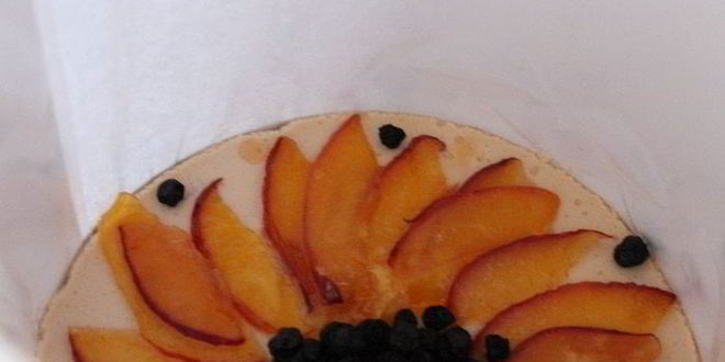 Рецепт торт чернично-персиковое суфле