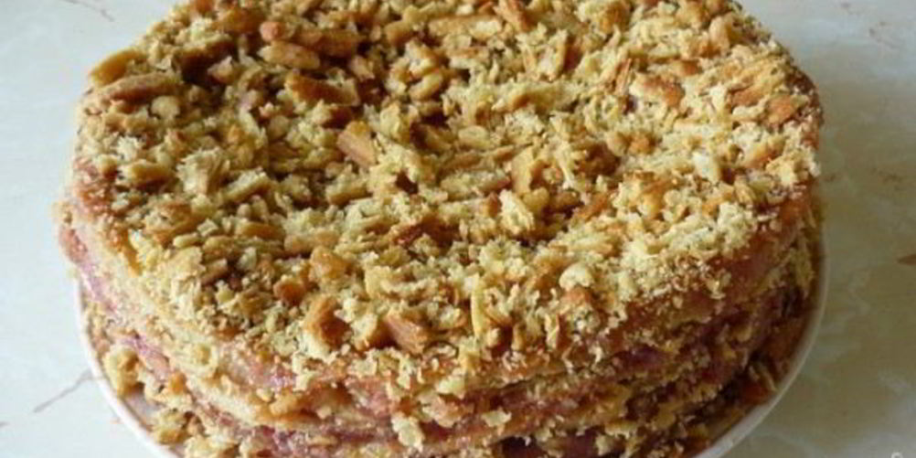 Как приготовить торт на сковороде со сгущенкой