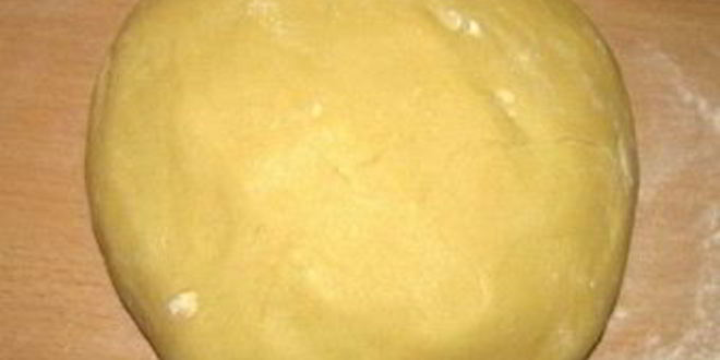 Рецепт торт на сковороде со сгущенкой