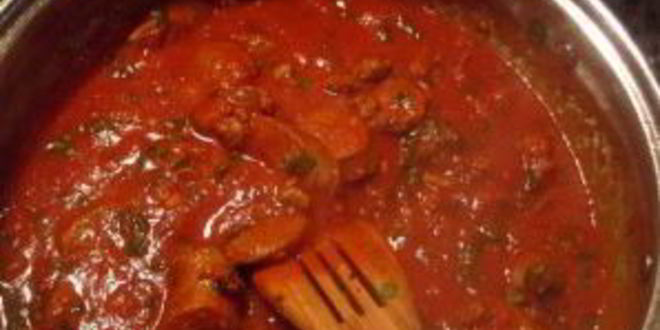 Рецепт тортеллини с колбасой и томатным соусом