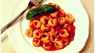 Рецепт Тортеллини в томатном соусе