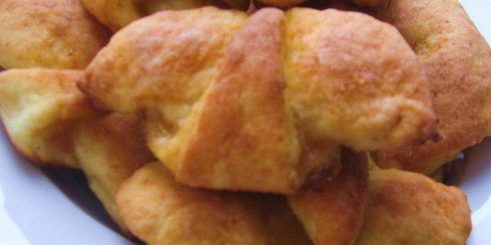 Как приготовить творожные рулетики