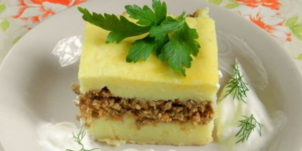 Как приготовить картофельная запеканка с морковью и луком