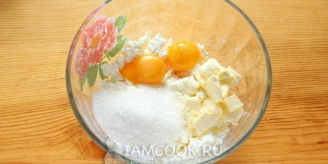 Рецепт творожная запеканка с клубникой