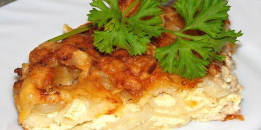 Как приготовить запеканка из макарон с фаршем и копченым сыром в мультиварке