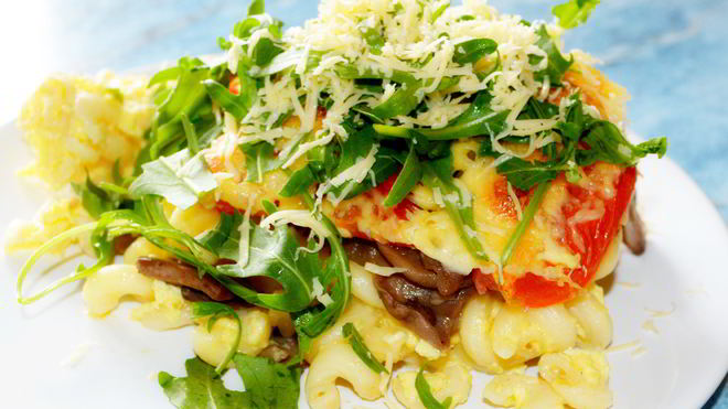 Рецепт Запеканка из макарон с сыром, помидорами и грибами
